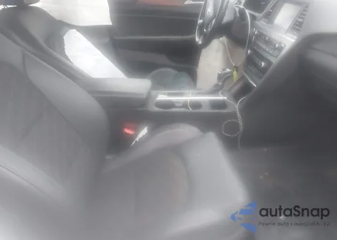 2017 Hyundai Sonata Sport z USA, uszkodzony, nr VIN 5NPE34AF8HH564503